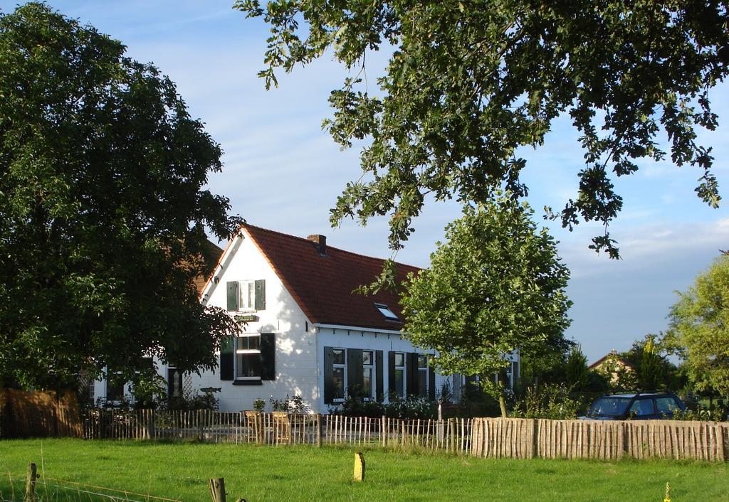 Boerderij De Zalm Bed & Breakfast Schalkwijk Exterior photo