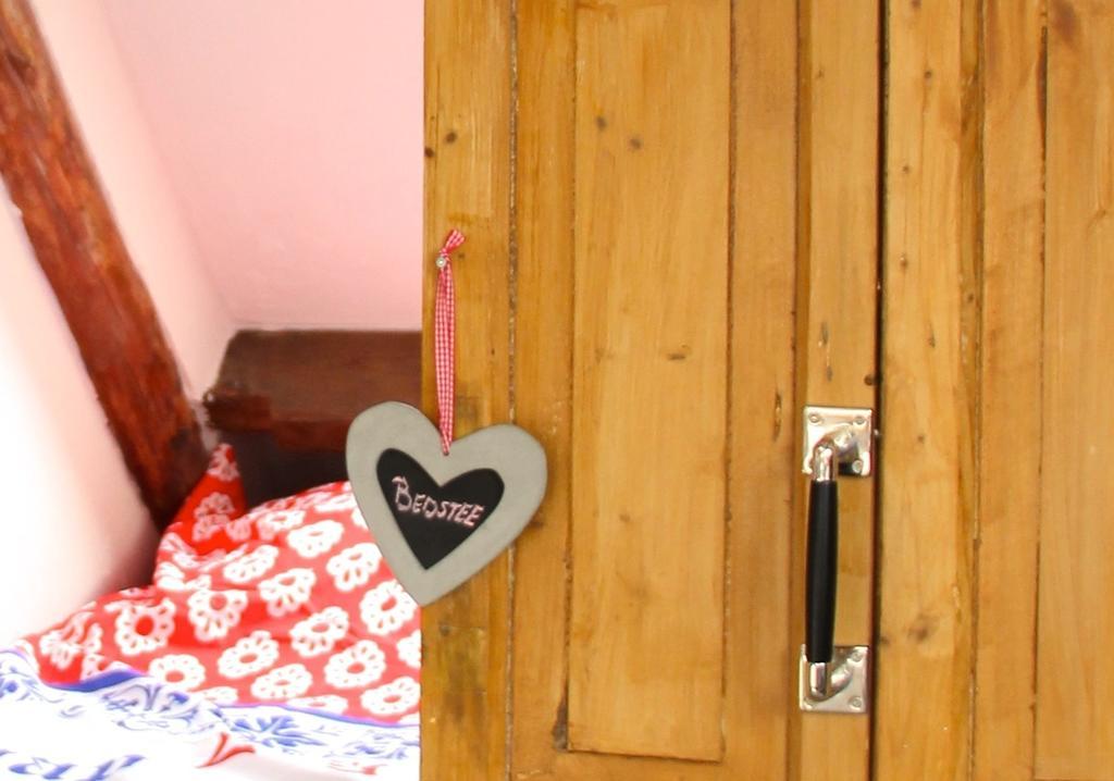 Boerderij De Zalm Bed & Breakfast Schalkwijk Room photo